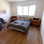 85 qm Wohnung Pauluste mit Terasse und Garten