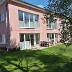 85 qm Wohnung Pauluste mit Terasse und Garten